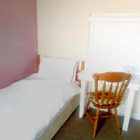 Avondale Accommodation Letterkenny Phòng bức ảnh
